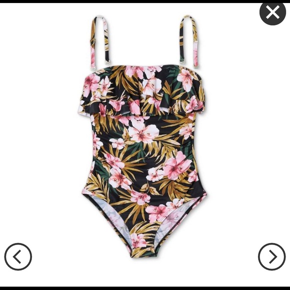**NWOT* Shade and Shore 1 piece floral bathing suit with ruffle top. - Picture 8 of 8